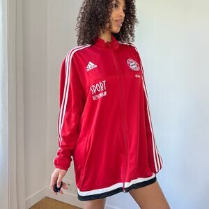 Vintage Adidas FC Bayern Jacket (One Size)